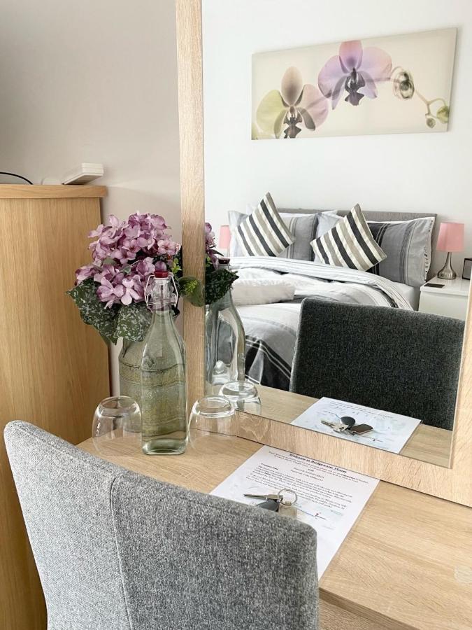 Manchester Escape - Private Room & Bathroom Near Etihad And Coop Arena - Free Secure Parking Exterior photo
